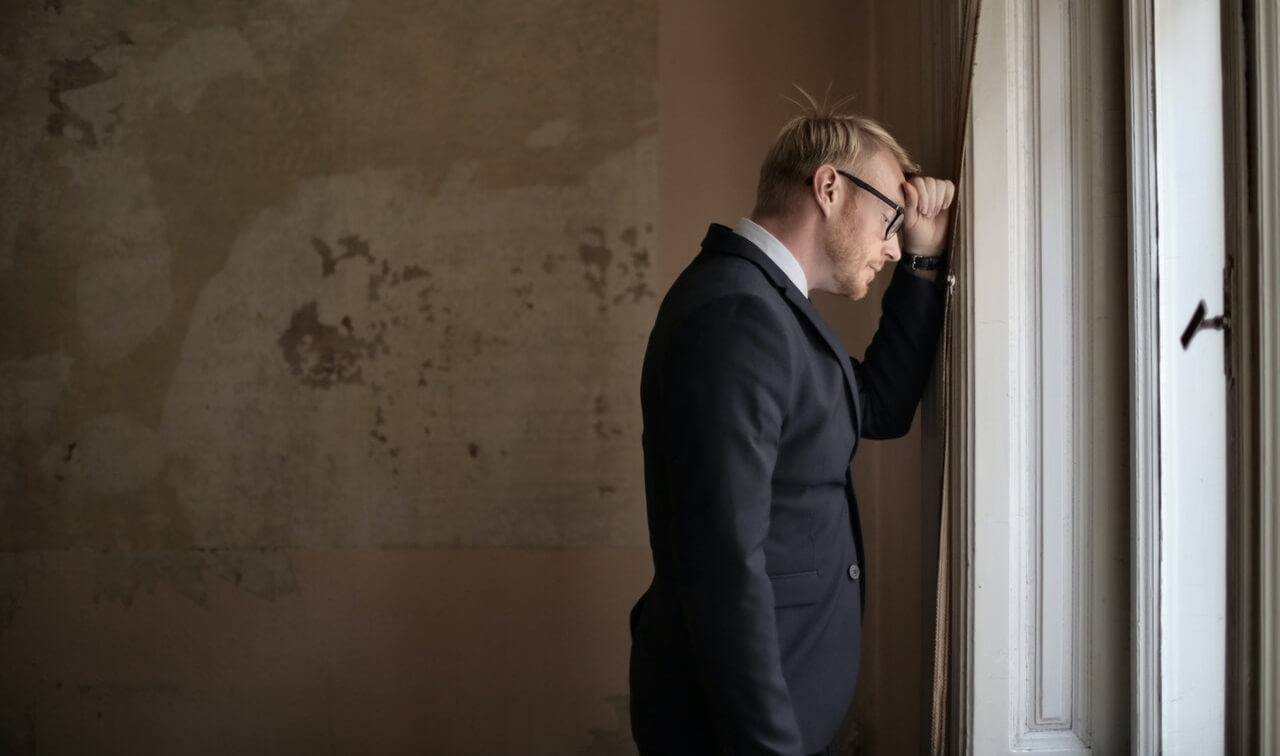 Podvody realitných maklérov